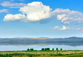Fototapeta na wymiar Lake Shira in Khakassia