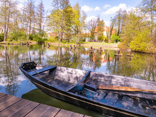 Obraz premium Wooden barge in the Spreewald Nature Park