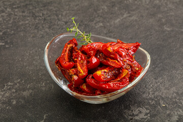 Sun-dried tomato in olive oil