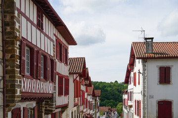 Maisons basque à La Bastide Clairence, au Pays Basque, 64
