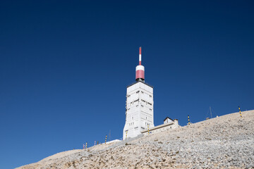 station météo au sommet du Mont-Ventoux