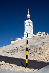 station météo au sommet du Mont-Ventoux