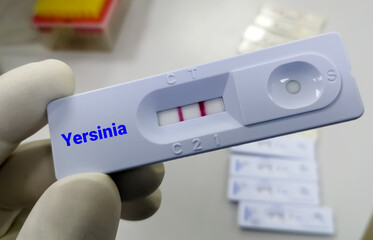 Rapid device for Yersinia pestis. plague disease