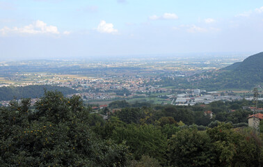 wide panorama of Padan Plain in Italy - obrazy, fototapety, plakaty