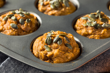 Healthy Homemade Pumpkin Spice Muffins