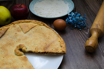 Delicious and organic homemade apple pie