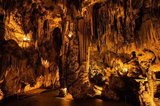 Mighty stalactites and stalagmite form the impressive scenery of the &ldquo;Cueva de Nerja&rdquo; dripstone cave, near M&aacute;laga, Andalusia, Spain