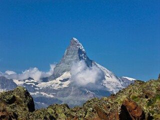 スイスの山　マッターホルン　8月