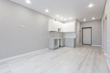 Fototapeta premium unfurnished house or apartment in bright colors