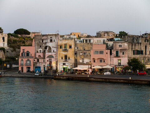 Italy, Campania, Naples, Gulf of Naples, Procida Island, Marina di Sancio Cattolico in the morning light