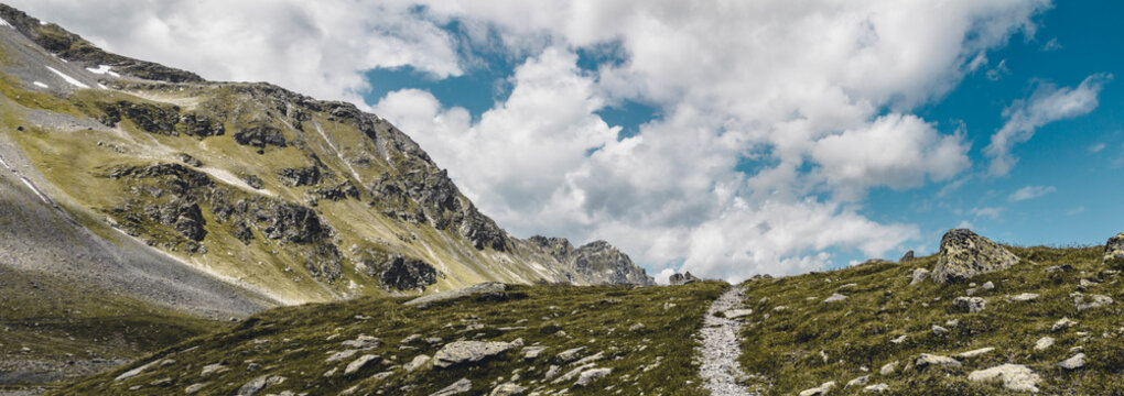 Switzerland, Grisons, Davos, hiking area Flueela Pass