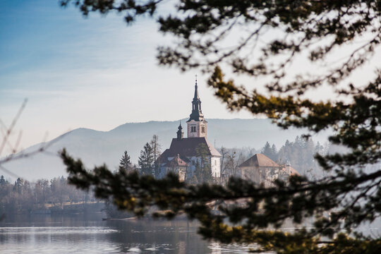 Slovenia, Gorenjska, Bled, Bled lake, Bled island with Church of Mary's Assumption