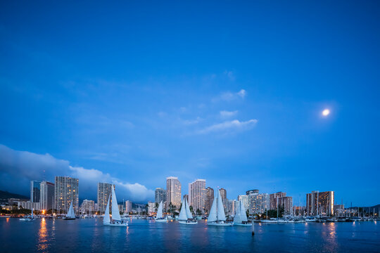 USA, Hawaii, Oahu, Honolulu and Ala Wai Boat Harbor at blue hour