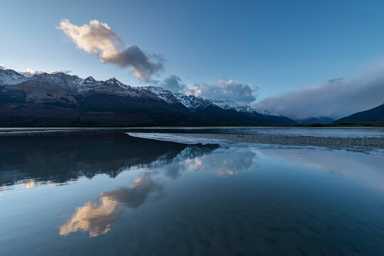 New Zealand, Otago, Glenorchy, Humboldt Mountains reflecting in Lake Wakatipu at dusk