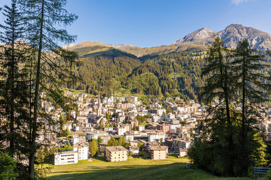 Switzerland, Canton of Grisons, Davos, Town in forested valley of&Ocirc;&oslash;&Omega;Rhaetian Alps in summer