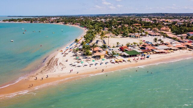 Santa Cruz Cabr&aacute;lia, Bahia. Aerial view of Coroa Vermelha beach