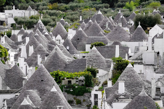 Italy, Puglia, Alberobello, district Monti, Trulli houses