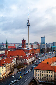 Germany, Berlin, view to television tower, Red City Hall and St. Nicholas church