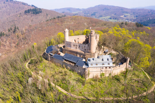 Germany, Hesse, Bensheim, Helicopter view of&Ocirc;&oslash;&Omega;Auerbach Castle in spring