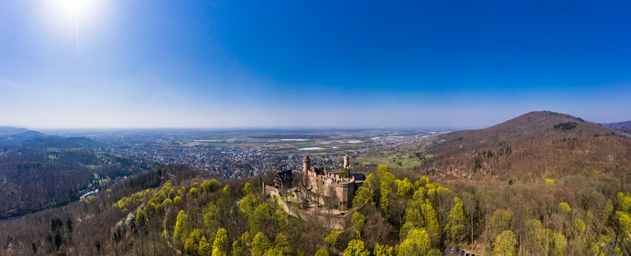 Germany, Hesse, Bensheim, Helicopter view of&Ocirc;&oslash;&Omega;Auerbach&Ocirc;&oslash;&Omega;Castle in spring with town in background