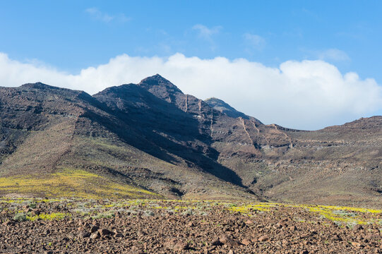 Spain, Canary Islands, Fuerteventura, mountainscape in the south of the island