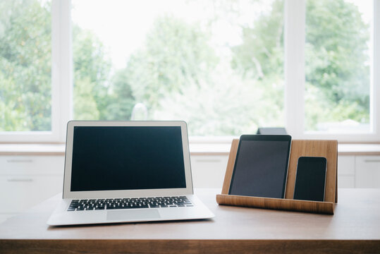 Digital devices on a kitchen block