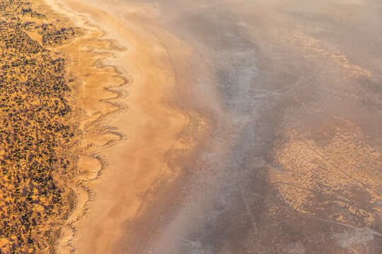 Australia, Northern Territory, Aerial view of Lake Amadeus in Uluru-Kata Tjuta National Park