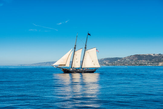 USA, California, Channel islands, Santa Catalina Island, Avalon, Sailing boat
