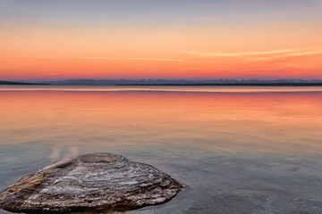 Fototapeta na wymiar Sunset at the Lake and a small Geyser