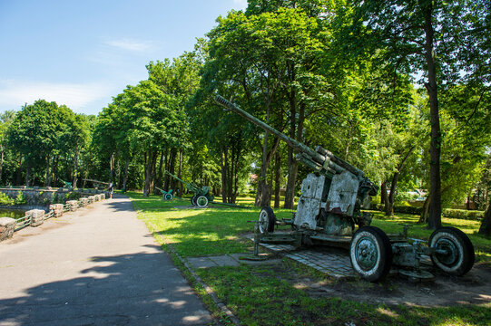 Old artillery at Fort 5, King Frederick Wilhelm III, Kaliningrad, Russia