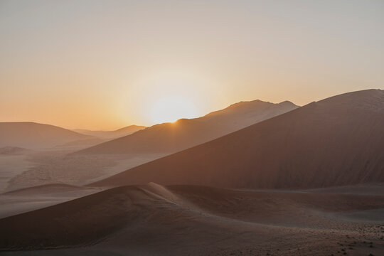 Namibia, Namib desert, Namib-Naukluft National Park, Sossusvlei, sunset at Dune 45