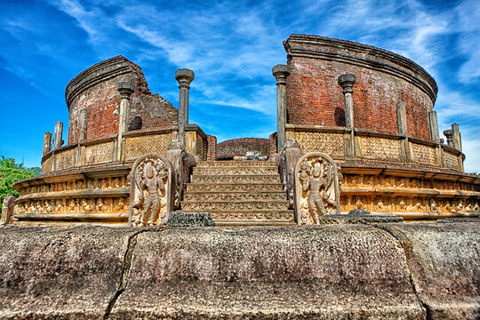 Sri Lanka, North Central Province, Polonnaruwa, Polonnaruwa Vatadage temple