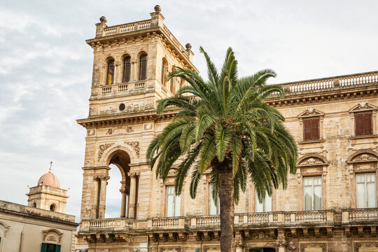 Italy, Sicily, Province of Ragusa, Parco Archeologico Forza, Cava d`Ispica
