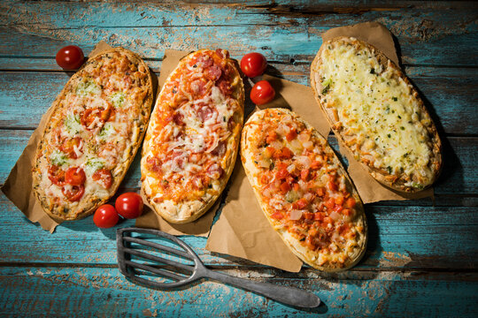 Rustic pizza breads