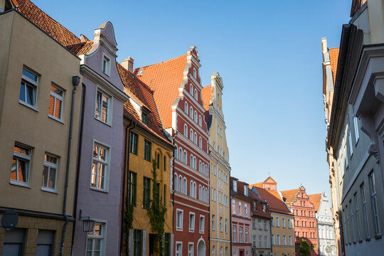 Germany, Mecklenburg-Western Pomerania, Stralsund, Old town, house facades
