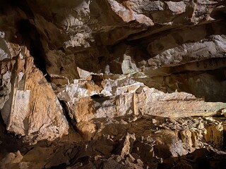 Tourist cave Vrelo in the Gorski kotar region - Fuzine Croatia or Die Höhle Vrelo in der kroatischen Region Gorski kotar - Kroatien (Turistička špilja Vrelo u regiji Gorski kotar - Fužine, Hrvatska)