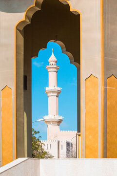 Minarett of Nizwa mosque, Nizwa, Oman