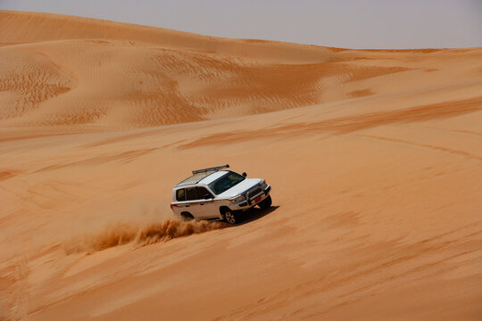 Sultanate Of Oman, Wahiba Sands, Dune bashing in a SUV