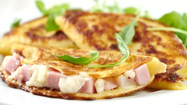 crepe with ham and cheese