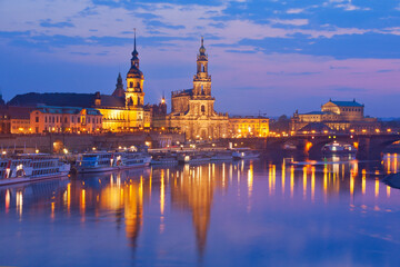 Fototapeta na wymiar Panoramablick auf Dresden, Deutschland