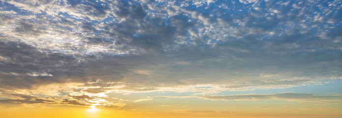 Fototapeta na wymiar Dramatic Sunrise Sky