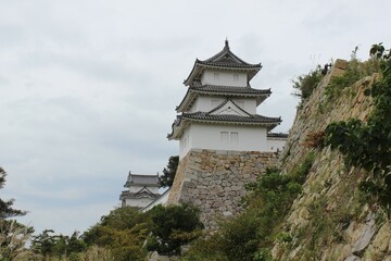明石城の2大櫓のワンショット
One shot of the two main turrets of Akashi Castle