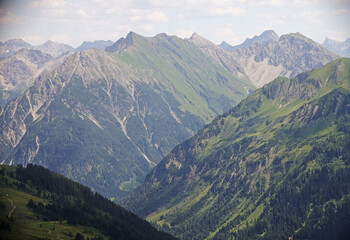 Obraz premium Panorama of the Alps opening from Mittelberg, Austria