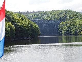 Naklejka premium Urfttalsperre – Urfttalstausee in der Nordeifel