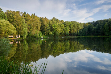Obraz premium Russia. Moscow. Village and sanatorium Uzkoe - Evening mirror of the Third pond of Swan Stream