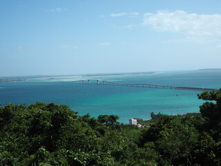 Fototapeta na wymiar Beautiful long Irab bridge in miyako island, Okinawa, Japan