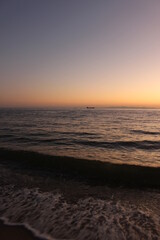マジックアワーの瀬戸内海の景色　山口県光市の夕日のヒカリと輝き