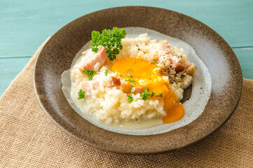 ベーコンと卵のリゾット