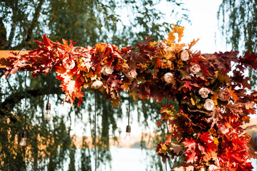 Wedding arch. Autumn wedding.