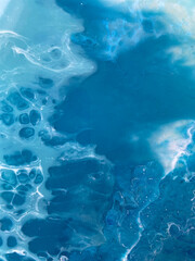 Textured resin ornament lines